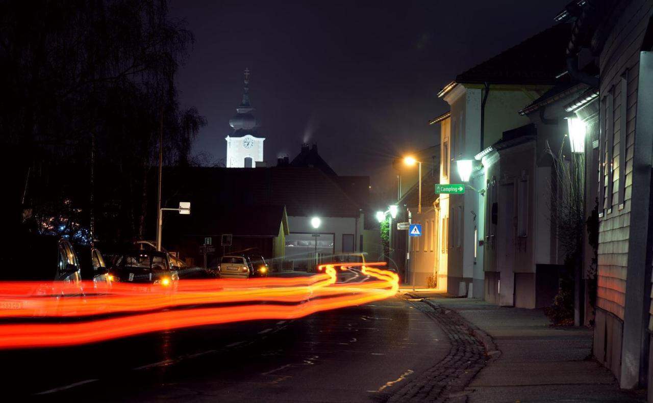 Weinbau Ettenauer Rohrendorf bei Krems Esterno foto